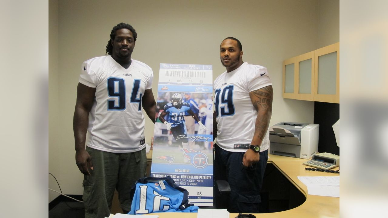 Titans players deliver season tickets