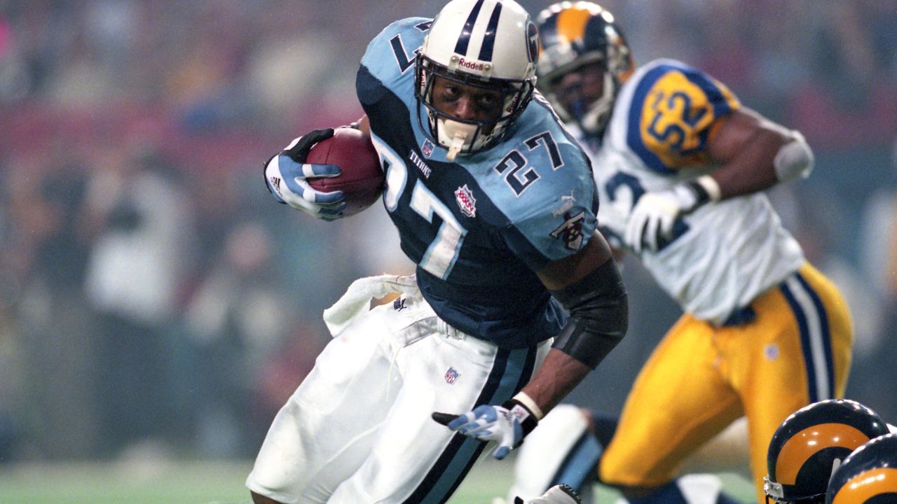 Tennessee Titans on X: Remembering Steve McNair on his 42nd birthday.   / X