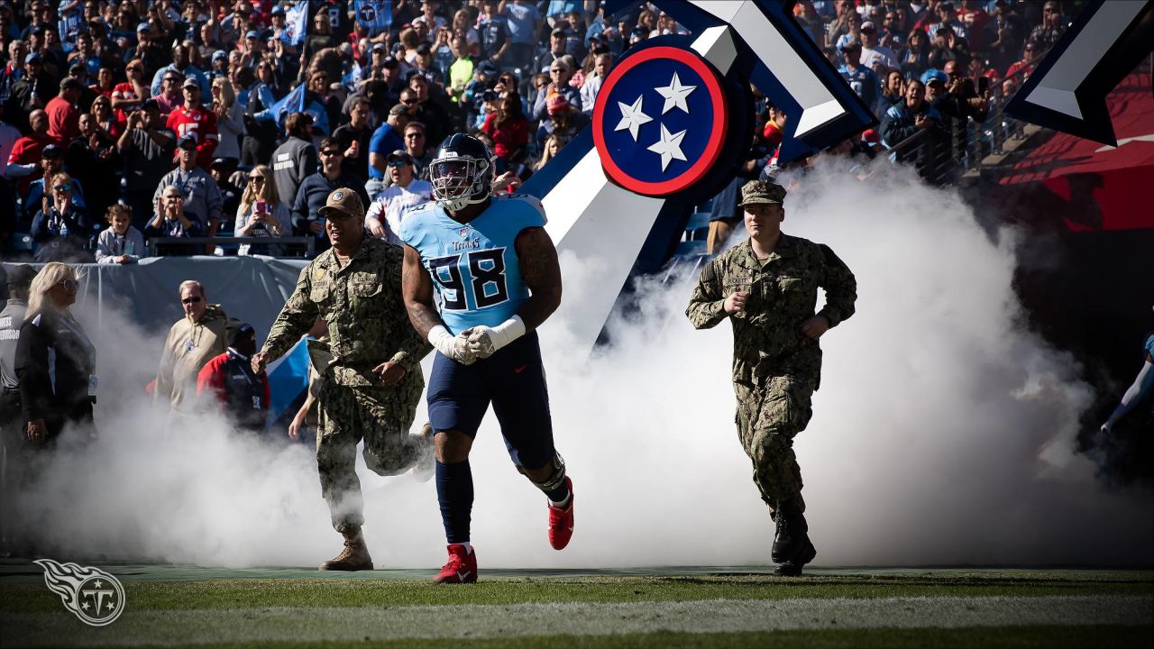 DVIDS - Images - 2018 Titans Salute to Service [Image 3 of 5]