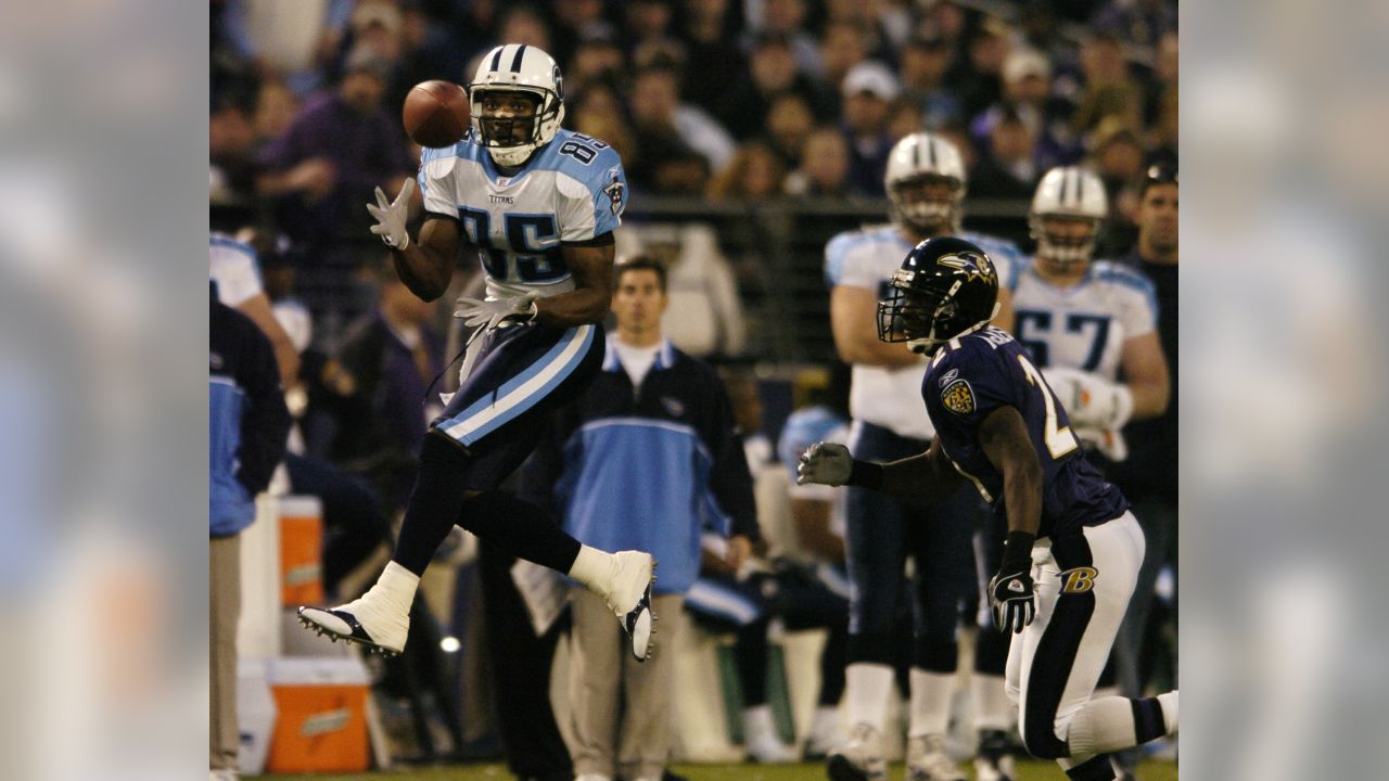 Titans to Welcome Back 85-Plus Former Players for Homecoming Weekend,  Including Honorary 12th Titans Chris Johnson and Derrick Mason