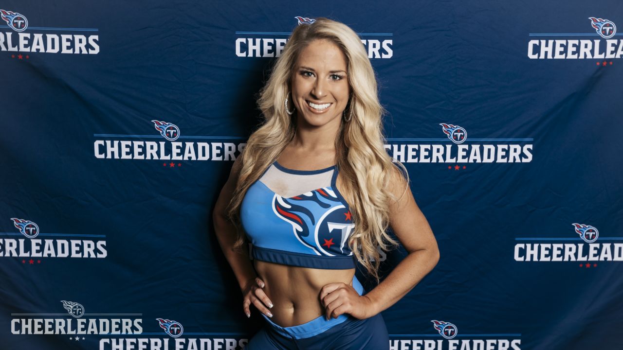 Titans Cheerleaders  2022 Titans Cheerleading Finalists