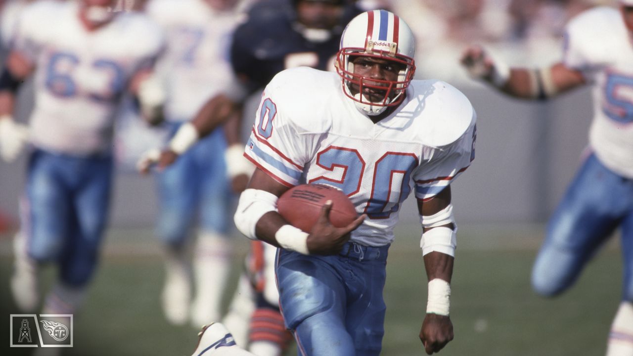 Clad in Oilers uniforms, Titans win Hall of Fame Game