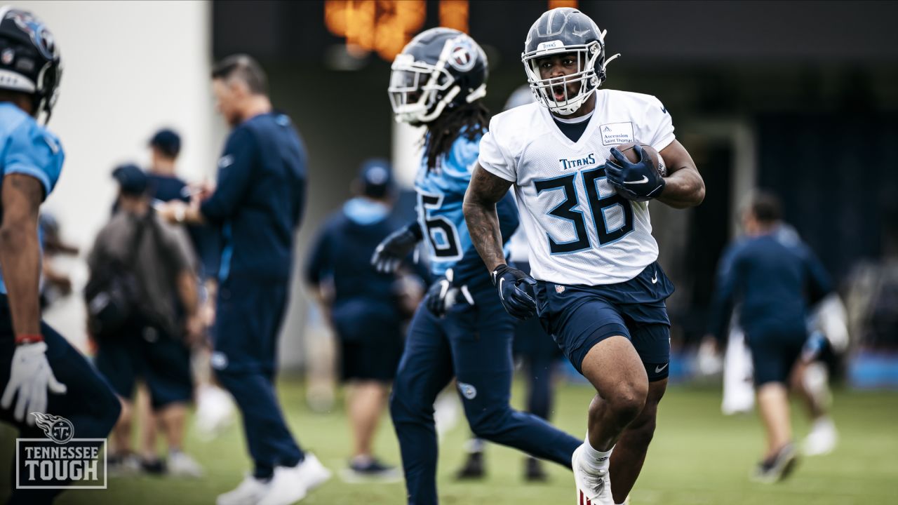 Titans TE Austin Hooper Speaks on His Connection With Starting QB Ryan  Tannehill 