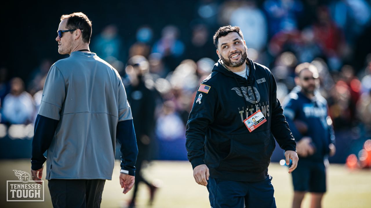 At the Pro Bowl, Titans OLB Harold Landry Feels Like He's Just Getting  Started, and He Hopes to Continue His Success in Tennessee