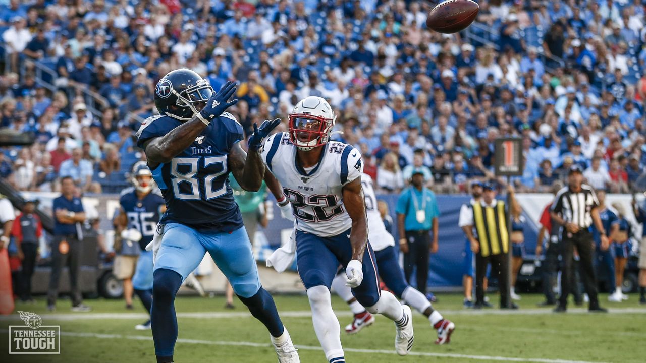 Former Titans TE Delanie Walker announces his retirement, Titans