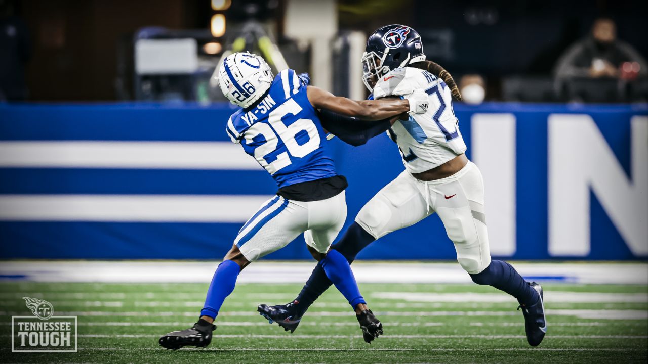 Henry leads into AFC South lead with 45-26 over Colts