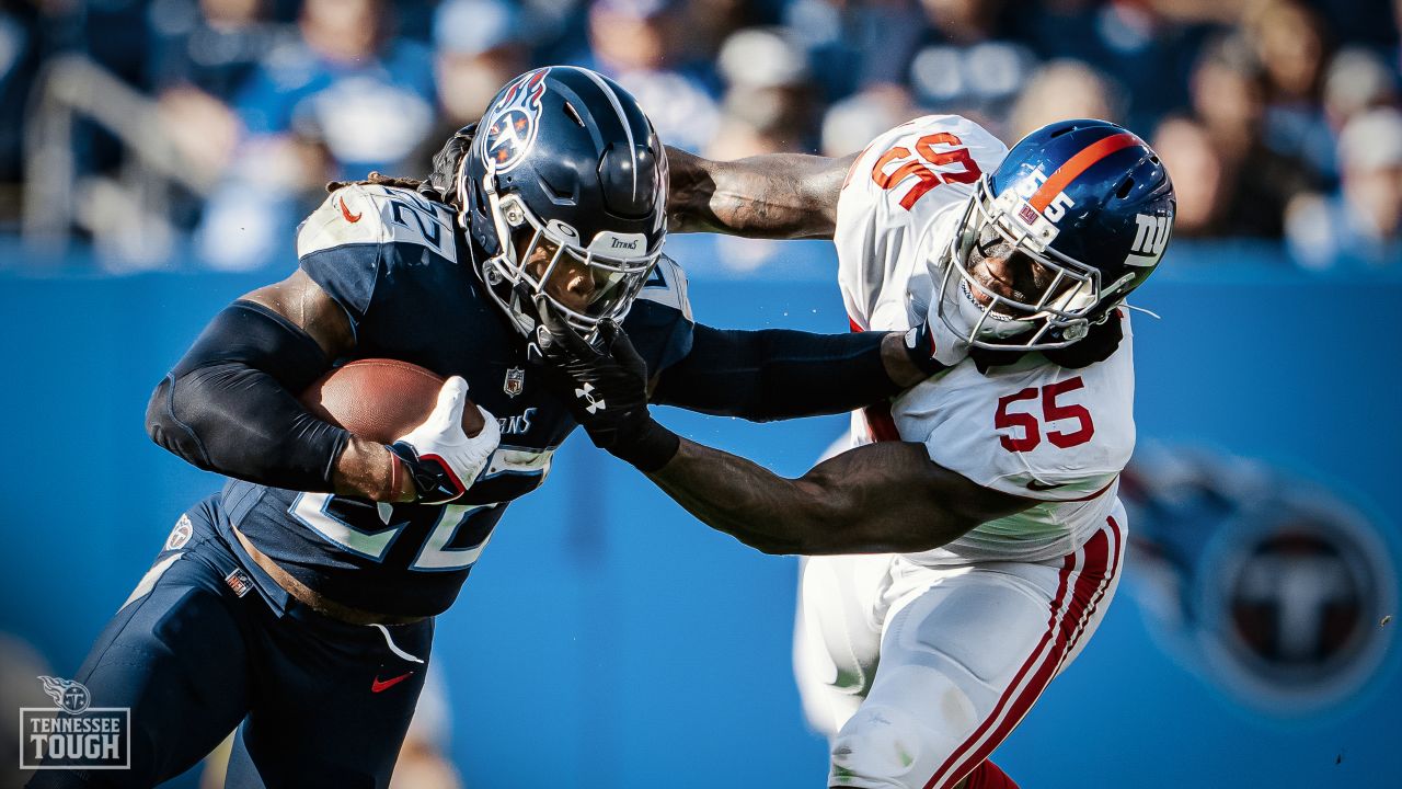 Tennessee Top 25  Giants vs. Titans Photography