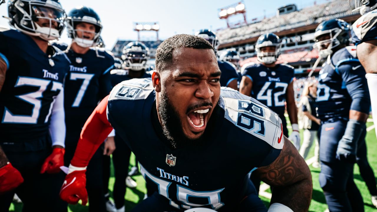 Titans flip script, dominate Bengals 27-3