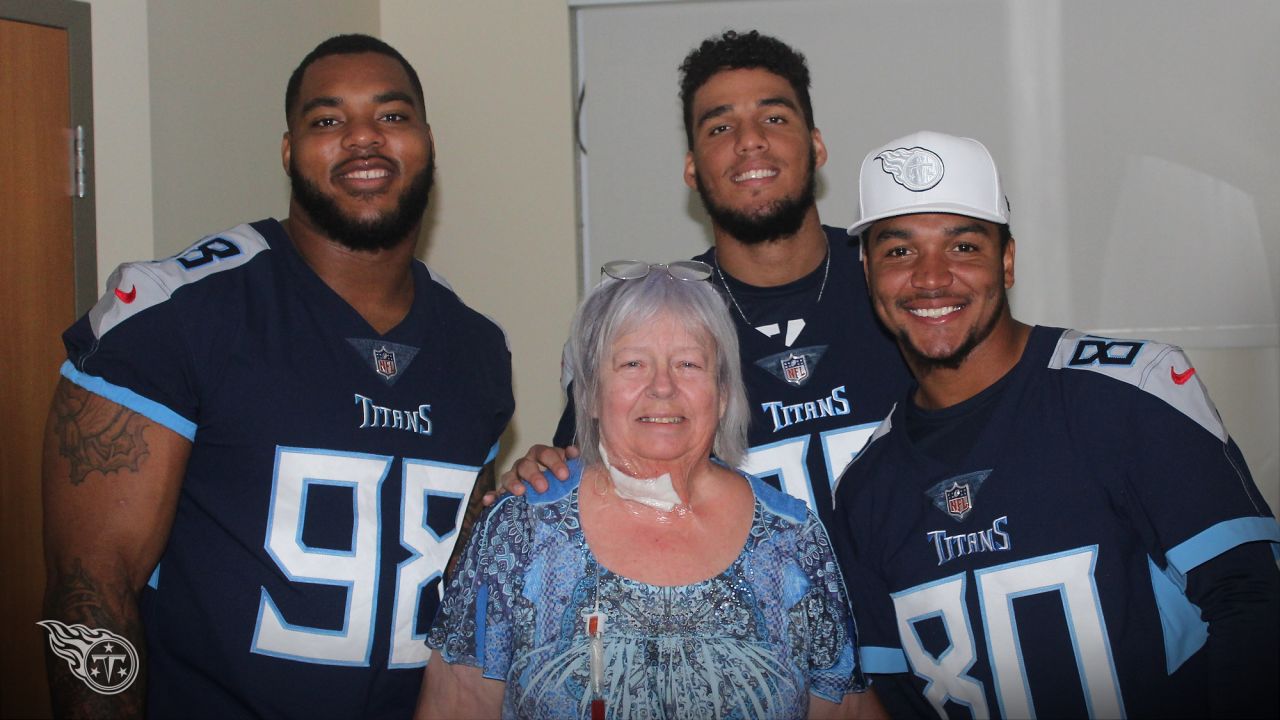 Tennessee Titans Employees Warmly Welcome Ran Carthon - Sports Illustrated  Tennessee Titans News, Analysis and More