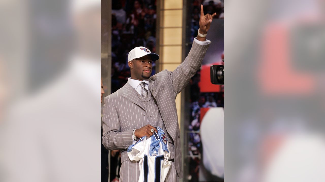 Titans Draft Countdown: 2006 Includes QB Young, RB White, LB