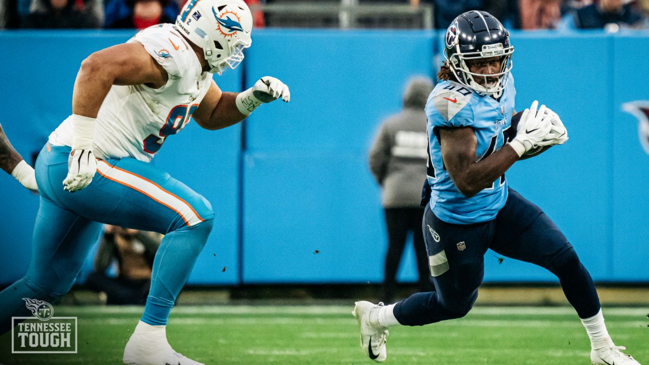 Tennessee Titans: Dontrell Hilliard's Receiving TDs a Running Back Rarity -  Sports Illustrated Tennessee Titans News, Analysis and More