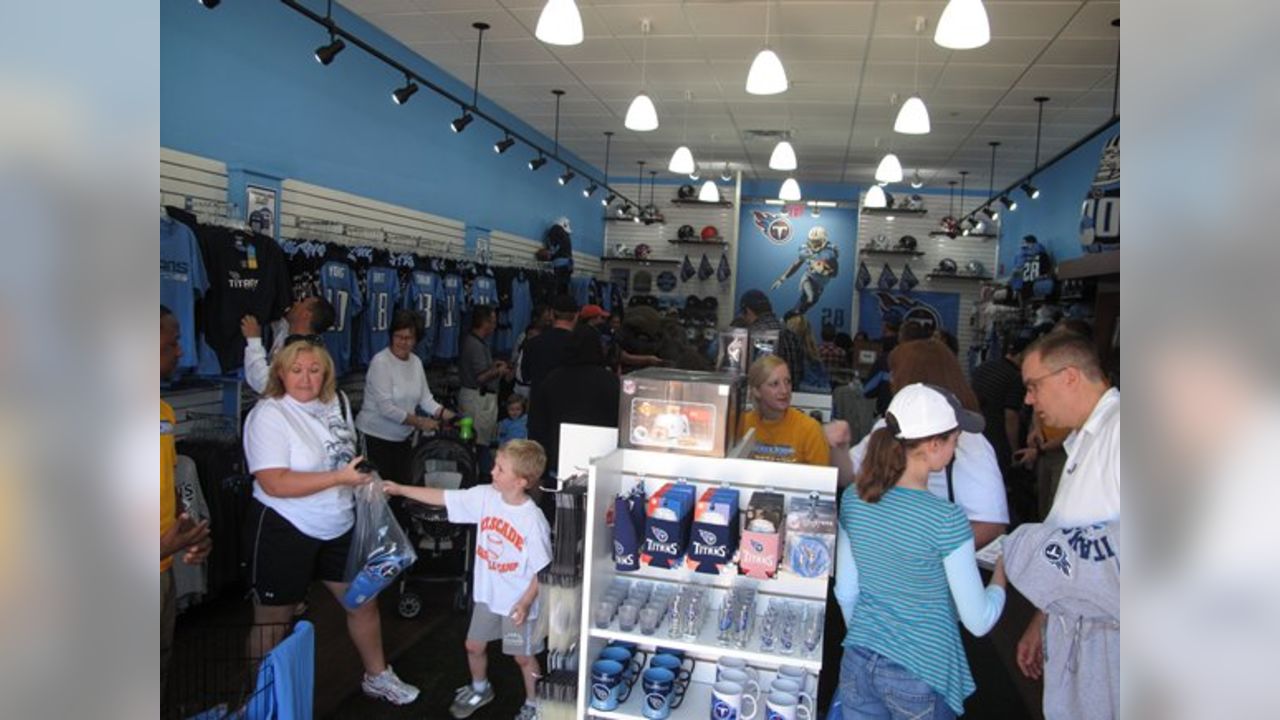 Titans Locker Room Store