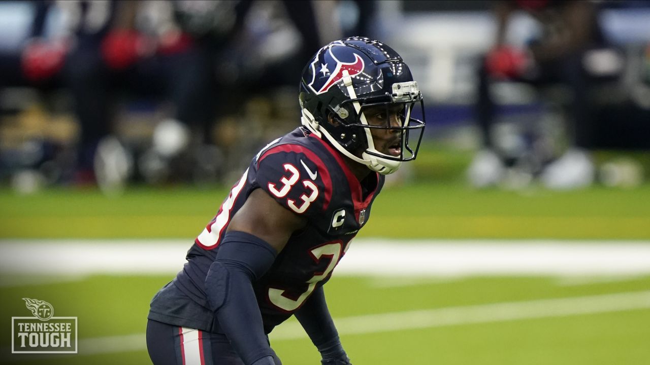 Tennessee Titans safety A.J. Moore (33) in action during the first