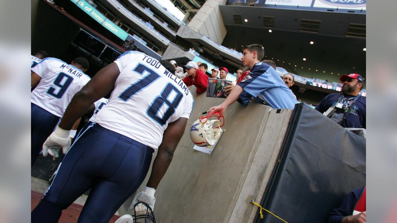 A Look Back at the Titans Career of OT Todd Williams