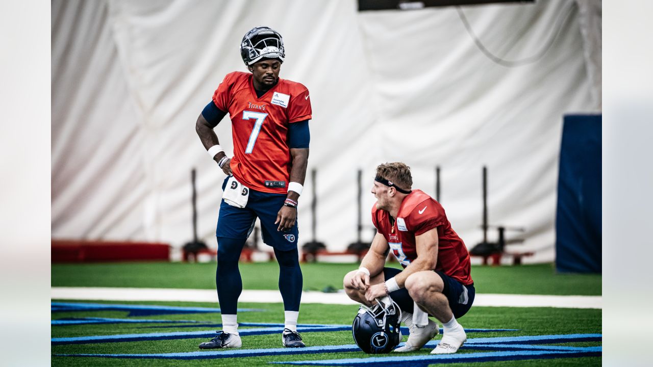 Tennessee Titans safety Amani Hooker (37) walks of the field after an NFL  football training camp practice Monday, July 31, 2023, in Nashville, Tenn.  (AP Photo/George Walker IV Stock Photo - Alamy