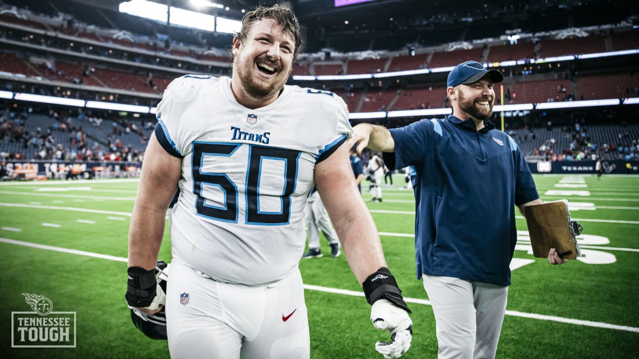 Titans' Ben Jones fined for taunting Texans