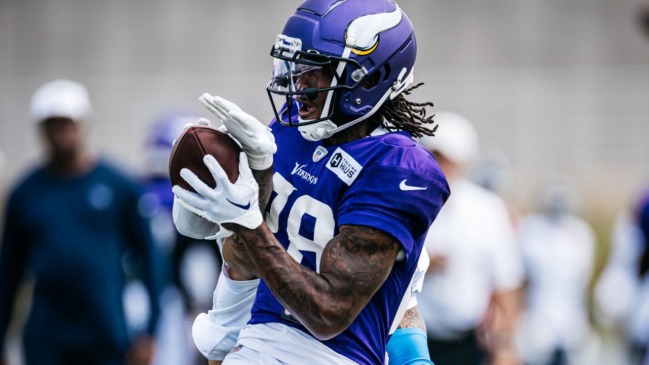 Arizona Cardinals cornerback Nate Hairston (27) before an NFL preseason  football game against the Minnesota Vikings, Saturday, Aug. 26, 2023 in  Minneapolis. (AP Photo/Stacy Bengs Stock Photo - Alamy