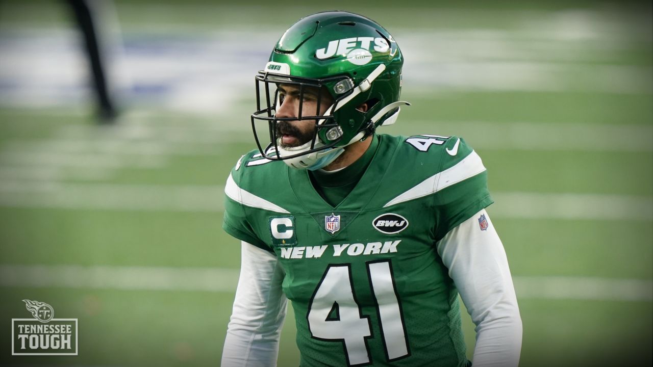 New York Jets safety Matthias Farley (41) lines up for a kickoff