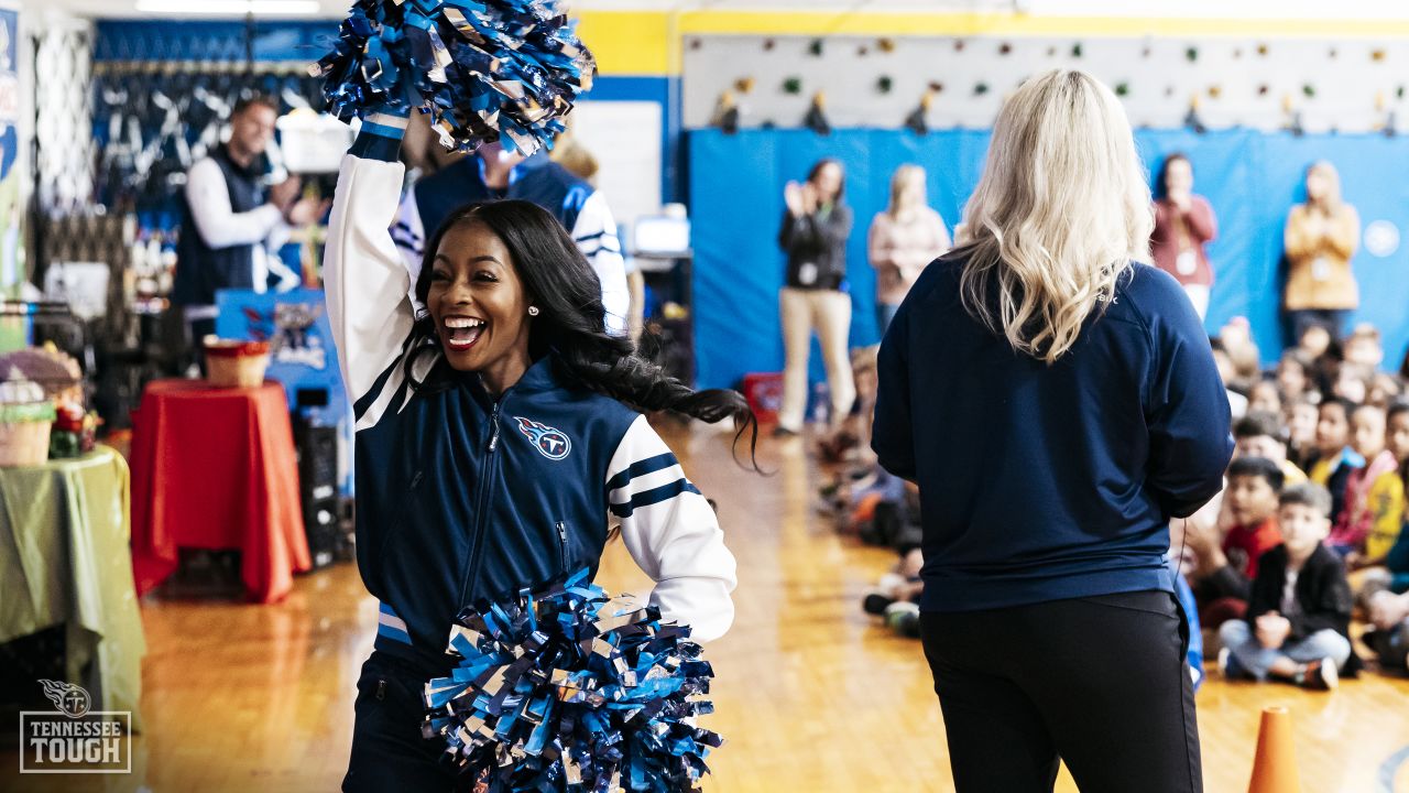 Tennessee Titans mascot, cheerleaders coming to Chattanooga