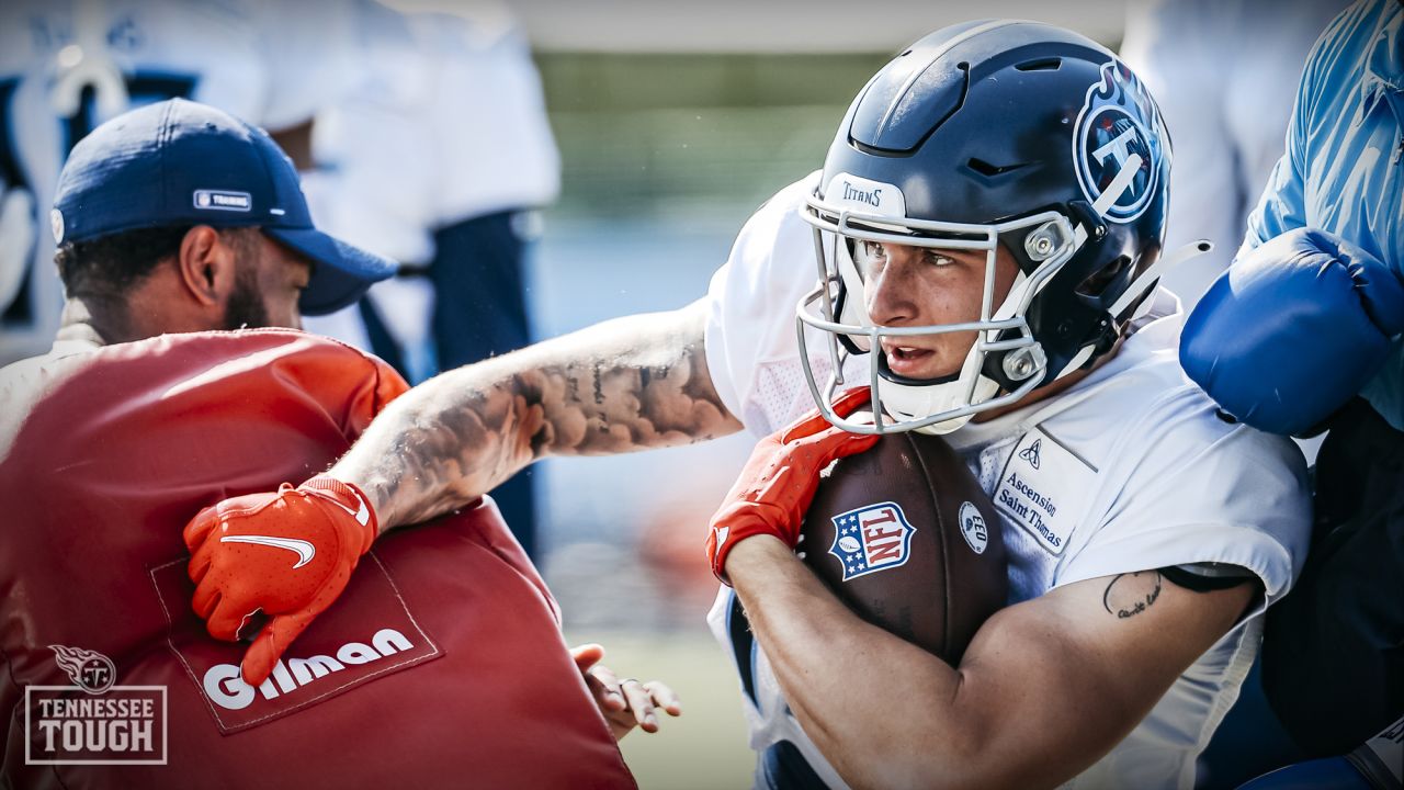 Mike Vrabel explains Dillon Radunz playing guard on Day 16 of