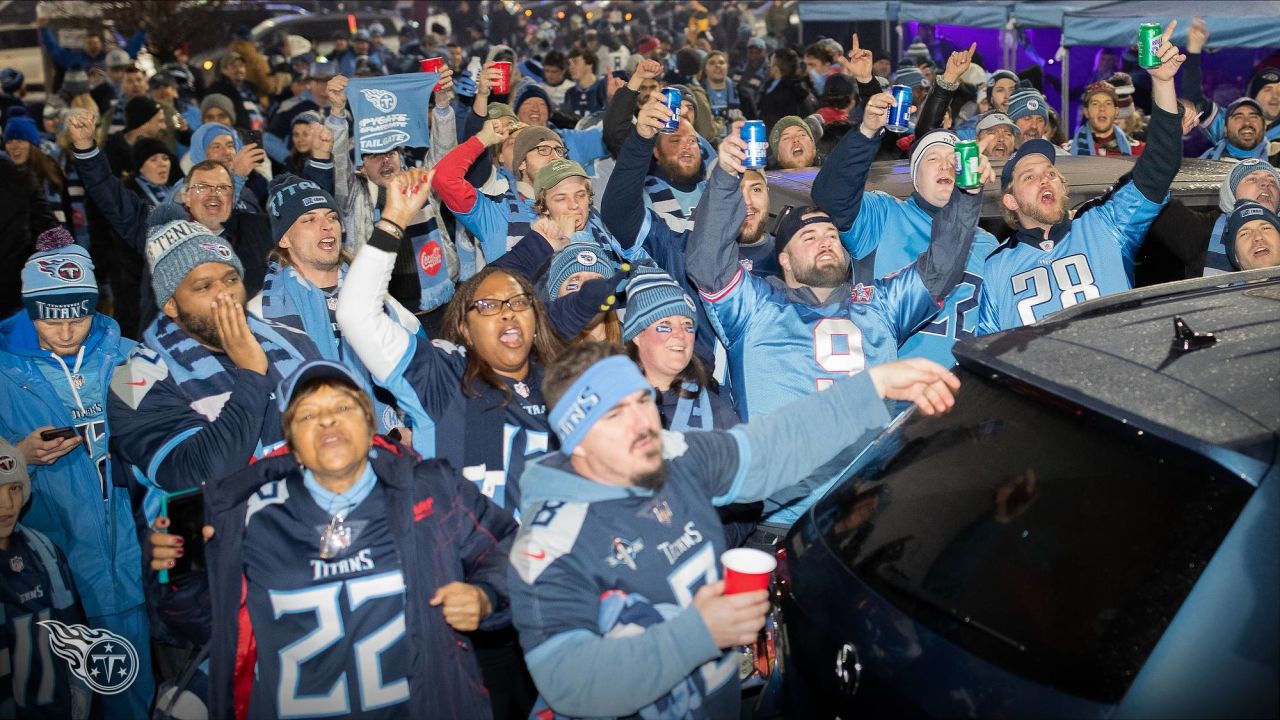 Tennessee Titans Football “Titan Up” Blue Scarf Stadium Give Away Coke  Kroger