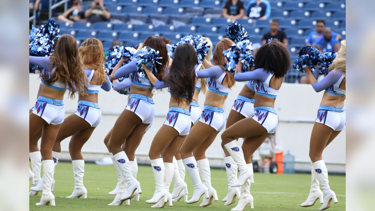 Titans Cheerleaders on X: We can't wait to be back on the field at  @NissanStadium! ⚔️ Join us for 2022 #Titans Cheerleading Auditions this  April! 