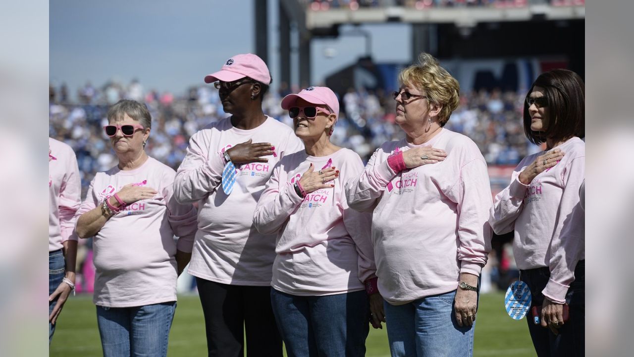 Titans Launch H.S. Breast Cancer Awareness Program