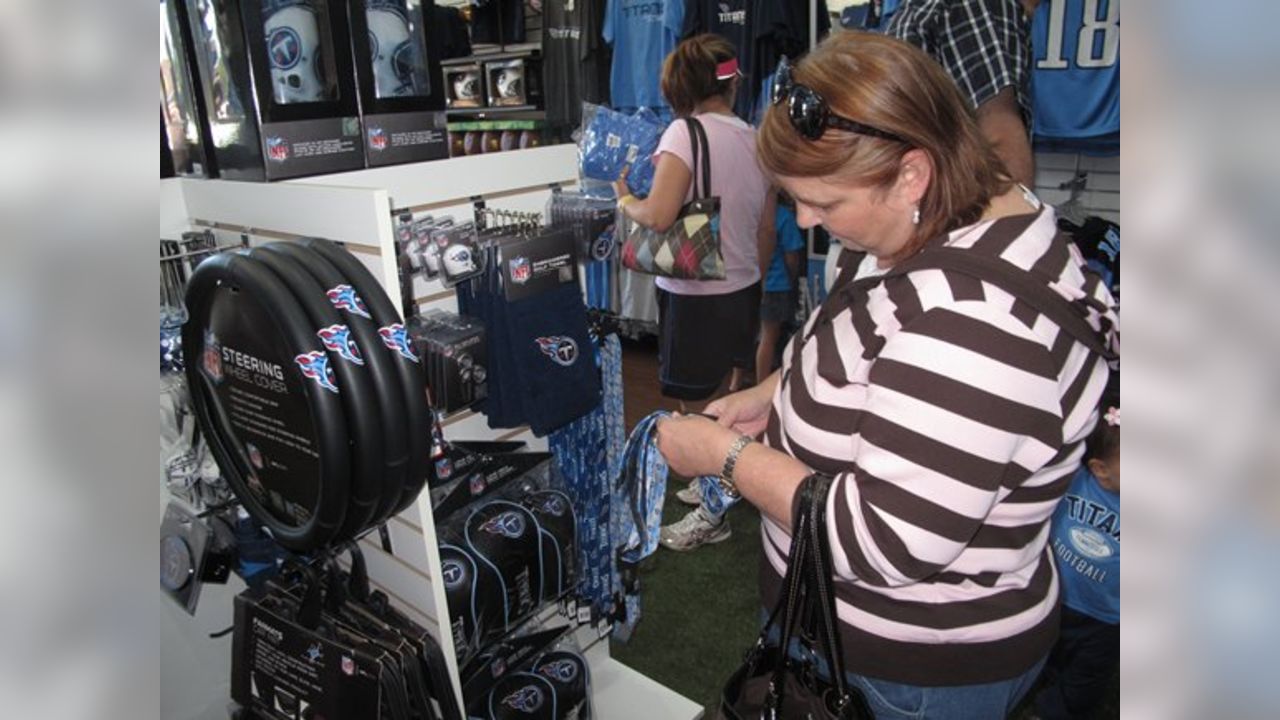 Titans Locker Room Store