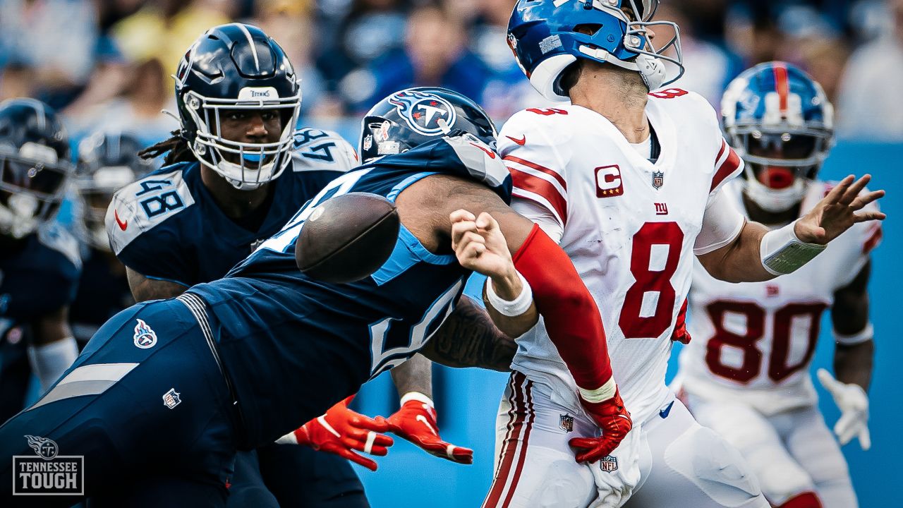 Tennessee Titans on X: TN Top 25  Giants vs. #Titans Photography