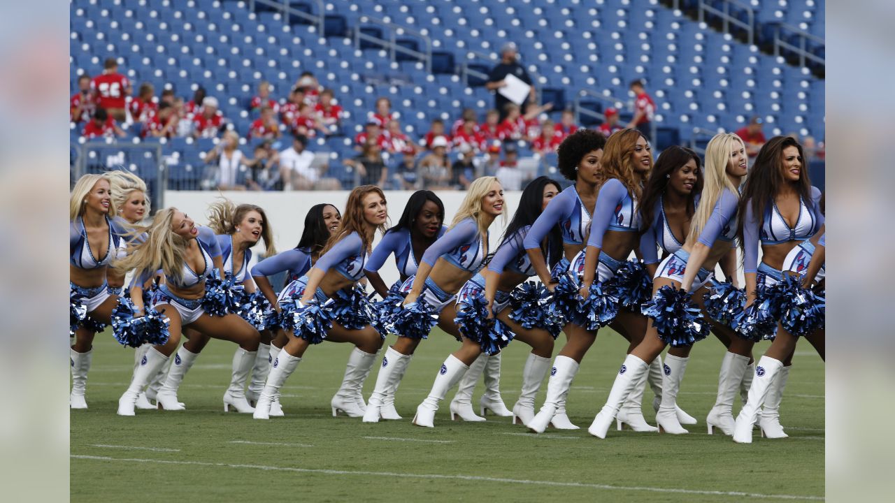 Titans Cheerleaders on X: We can't wait to be back on the field at  @NissanStadium! ⚔️ Join us for 2022 #Titans Cheerleading Auditions this  April! 