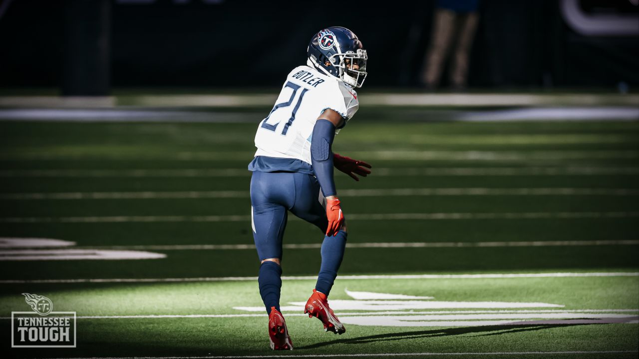 Houston, TX, USA. 12th Sep, 2021. Houston Texans defensive back Desmond  King (25) leaves the field after an NFL football game between the  Jacksonville Jaguars and the Houston Texans at NRG Stadium