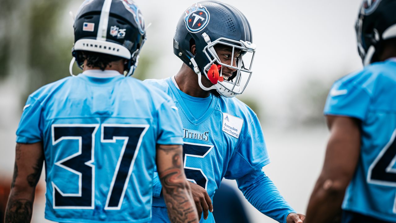 Tennessee Titans safety Matthew Jackson (39) and cornerback Anthony Kendall  celebrate after downing a punt near the goal line in the second half of an  NFL preseason football game against the New