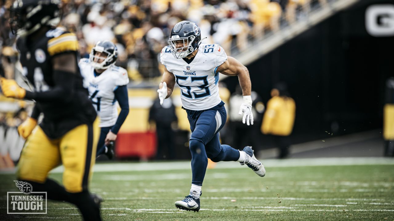 Tennessee Titans linebacker Dylan Cole (53) runs onto the field