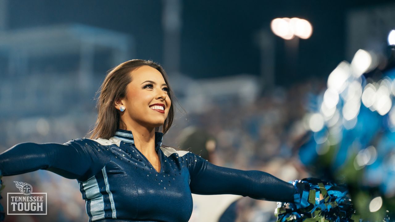 Tennessee Titans Cheerleaders & T-Rac - Titans vs Bills 10/18/2021 https:// www.tennesseetitans.com/photos/titans-cheerleaders-week-6-vs-bills