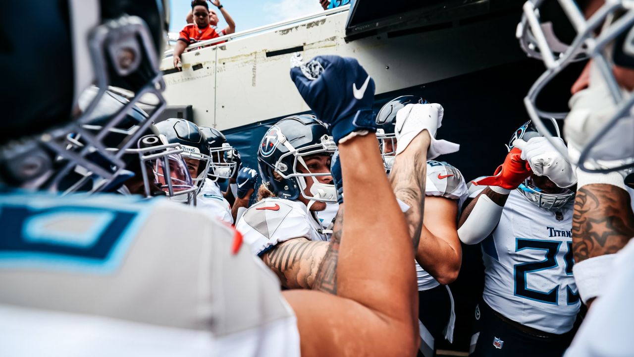 August 12, 2023 - Tennessee Titans quarterback Malik Willis (7) runs in a  touchdown during NFL preseason football game between the Chicago Bears vs the  Tennessee Titans in Chicago, IL (Credit Image: