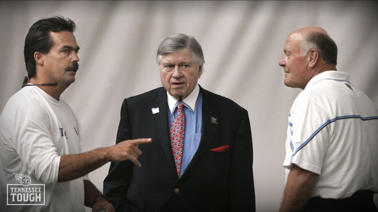 Tennessee Titans top draft pick Ben Troupe, right, a tight end from  Florida, listens as general manager Floyd Reese, left, talks about the  future of the organization during a news conference in