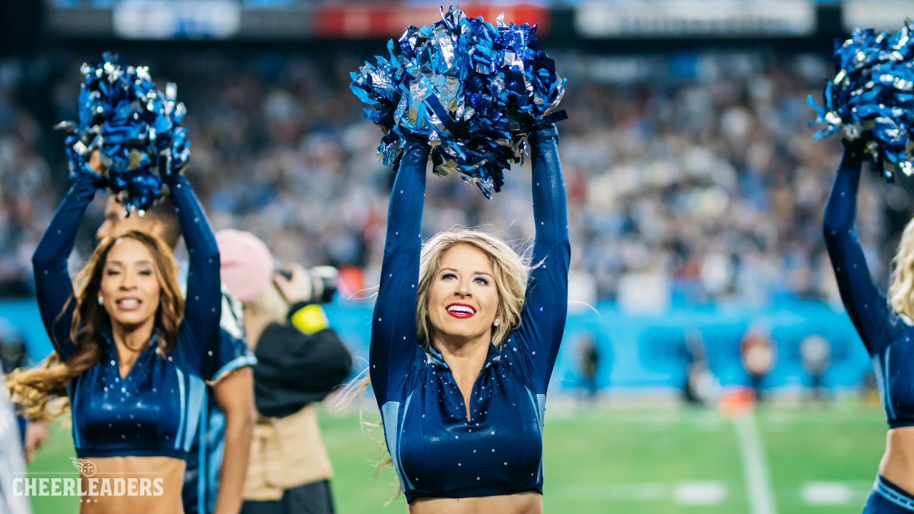 Titans Cheerleaders  Week 17 vs. Cowboys