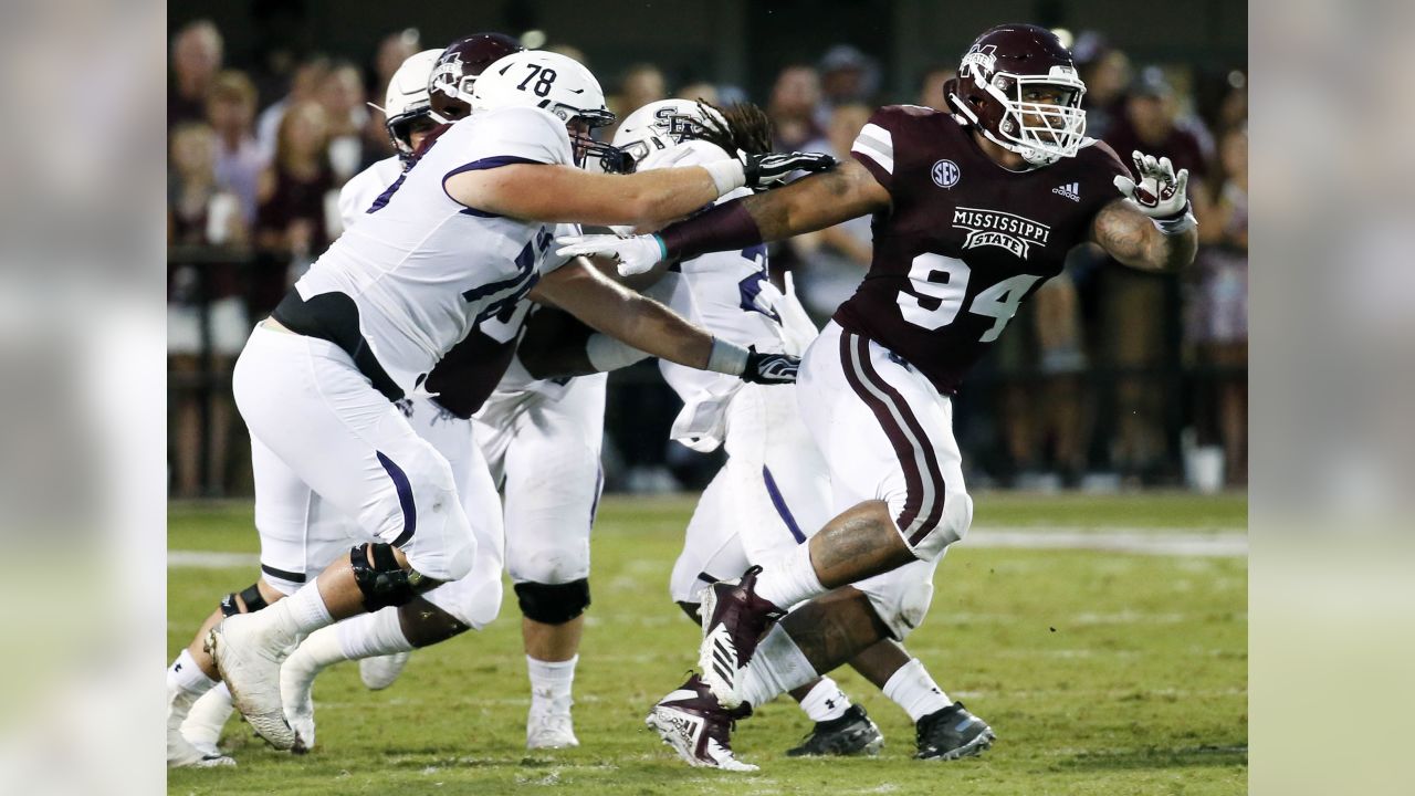 Tennessee Titans - On this day in 2019 - the Titans select Mississippi  State DL Jeffery Simmons with the 19th overall pick in the first round of  the 2019 NFL Draft.