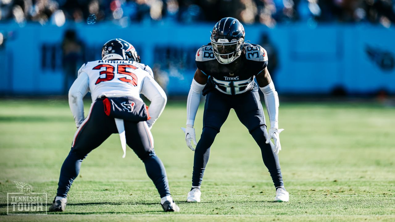 NASHVILLE, TN - DECEMBER 24: Houston Texans quarterback Davis