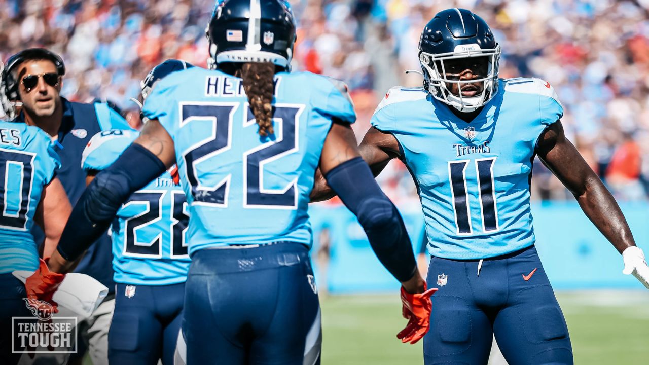 Chiefs have a tough time against the Titans, loosing 27-3