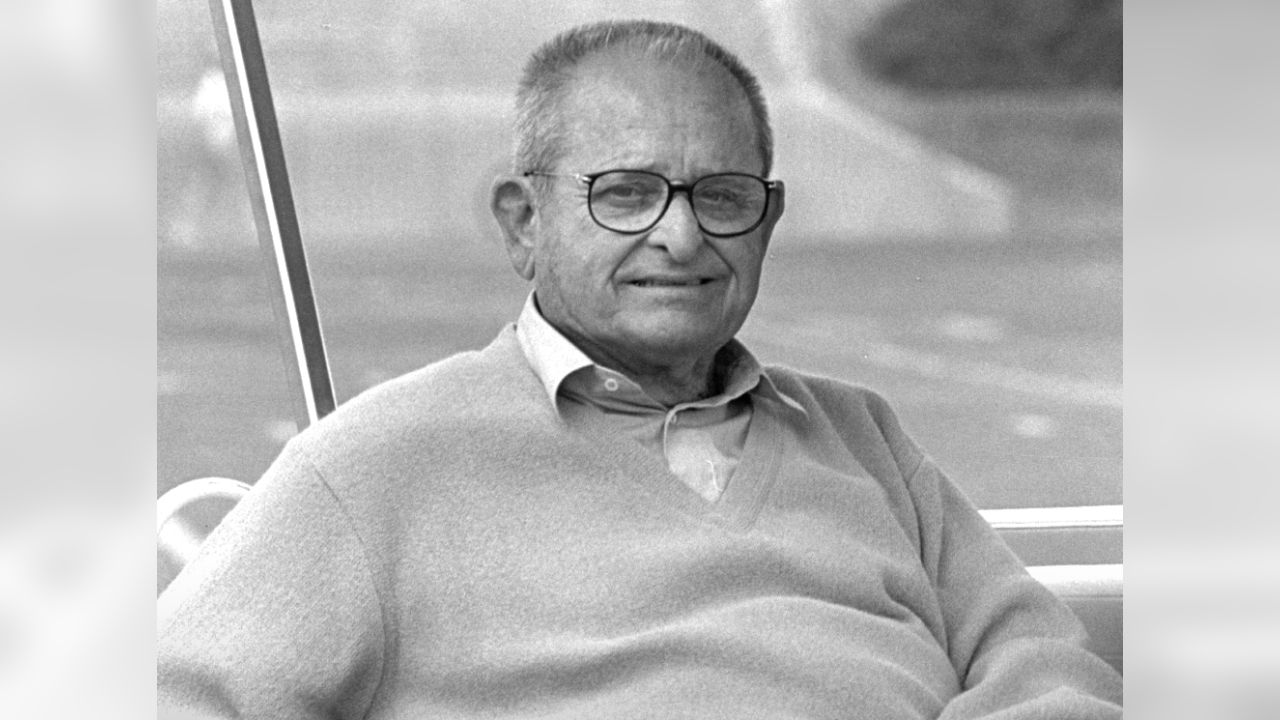 Alex Spanos, Patriarch of N.F.L.'s Chargers, Is Dead at 95 - The New York  Times