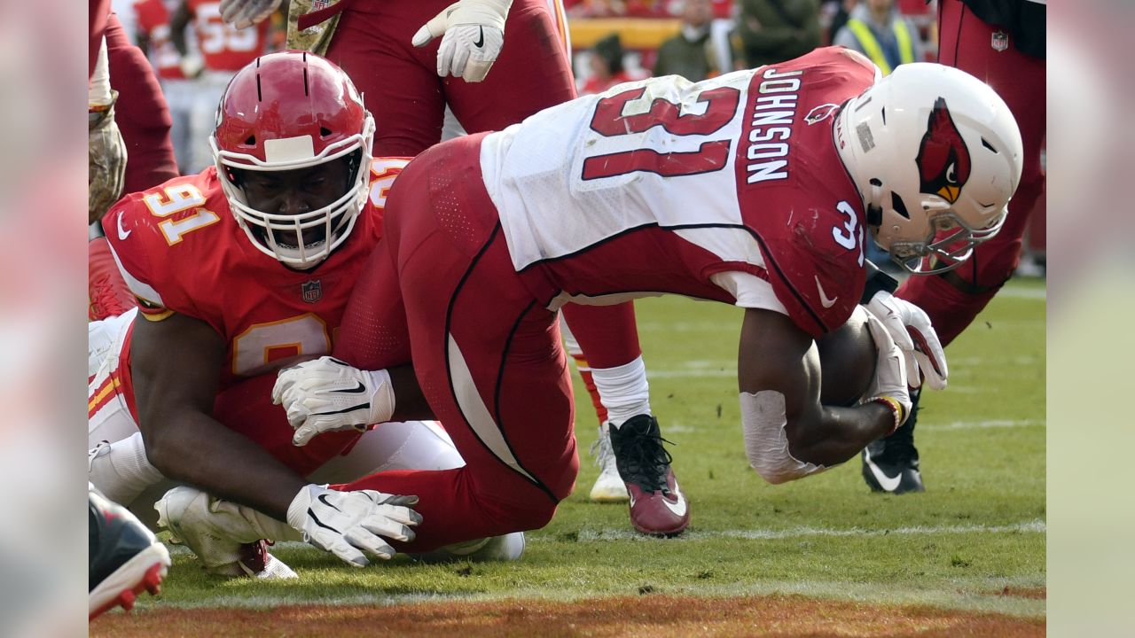 Kansas City Chiefs defensive tackle Derrick Nnadi (91) walks back