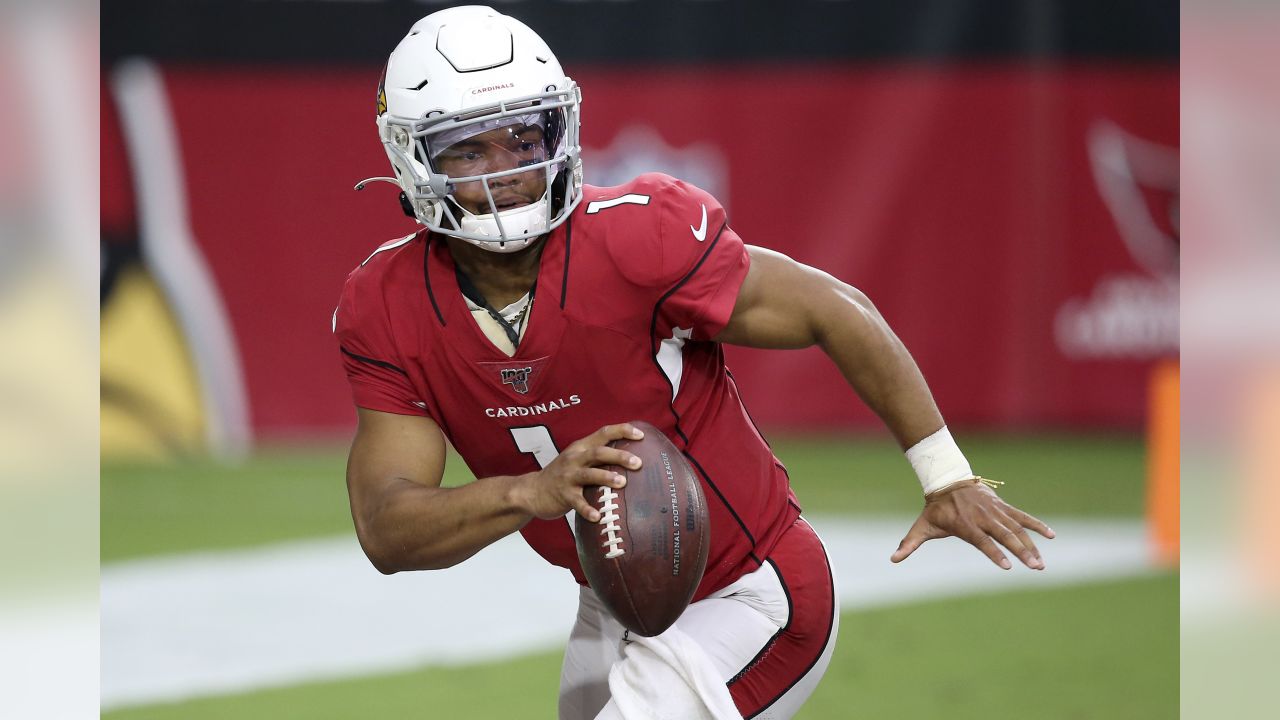 Arizona Cardinals on X: Heading into our last white on red game game on  Dec. 19, 2010, @LarryFitzgerald had 7,928 career receiving yards. The next  time he will suit up in white