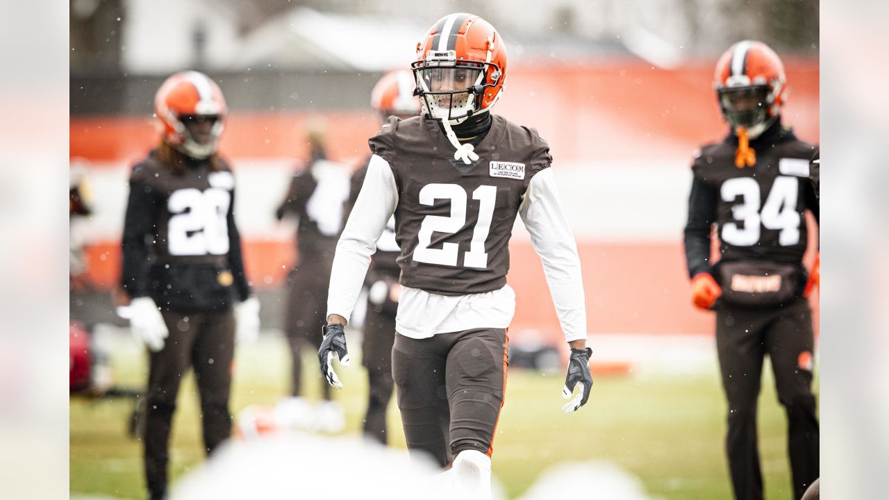 Donovan Peoples-Jones unfazed by new additions in Browns receiver