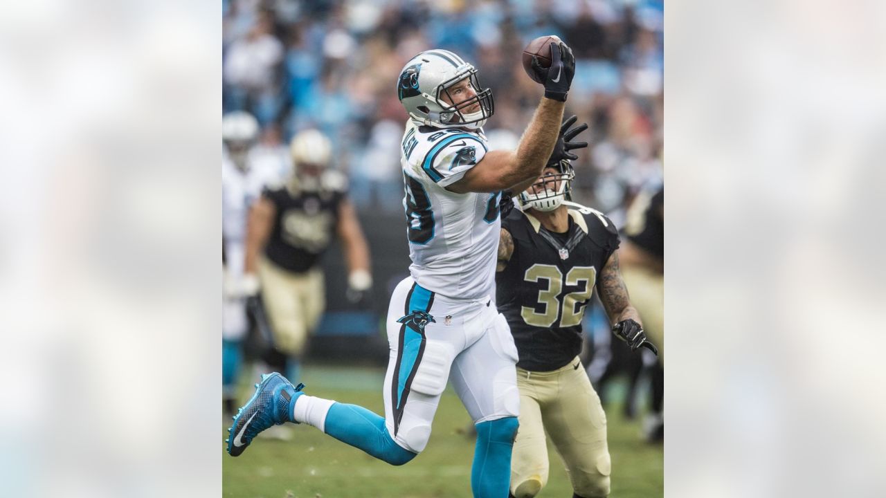 GREG OLSEN 8X10 PHOTO CAROLINA PANTHERS PICTURE NFL FOOTBALL