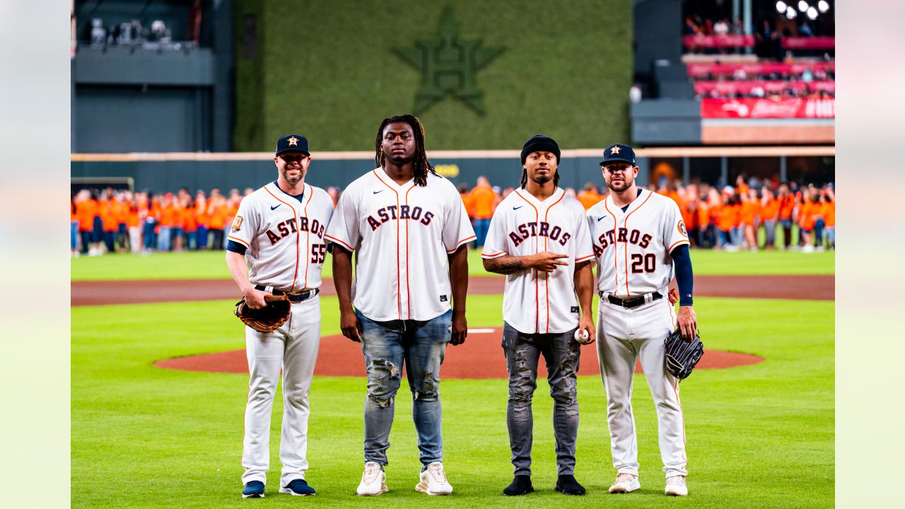 Texans Rookies Throw Out First Pitch for the Houston Astros