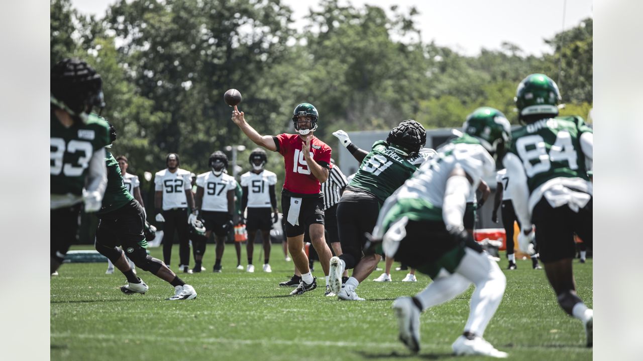 Pro Bowler Duane Brown sees potential in young Jets roster