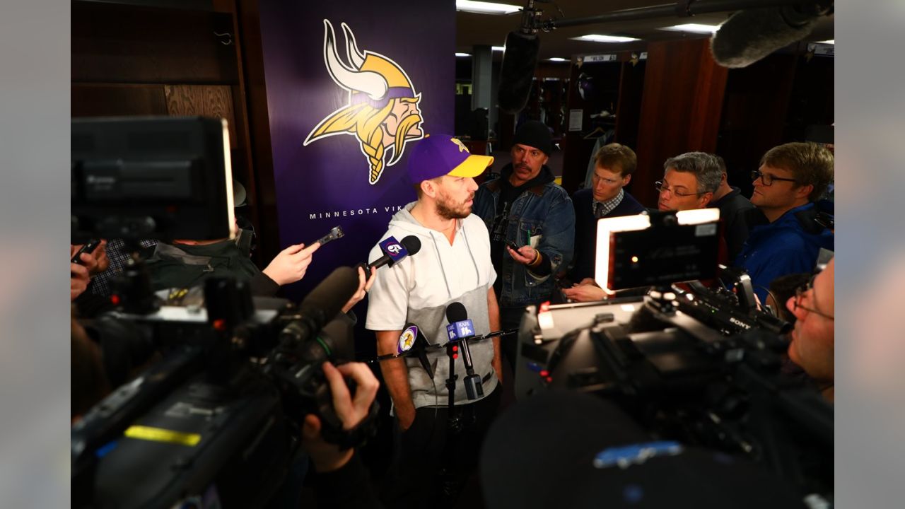 Gallery: Vikings players clean out their lockers at Winter Park