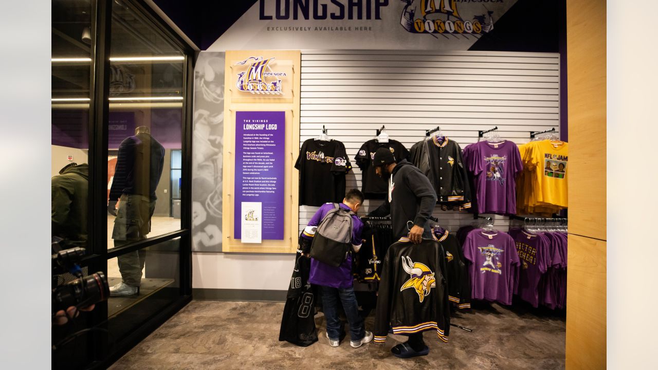 Vikings Locker Room - Clothing Store