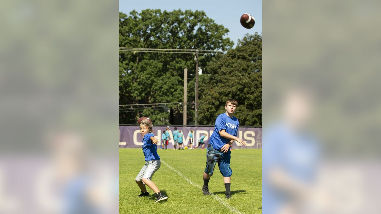 Kirk Cousins Hosts First Youth Camp in Minnesota